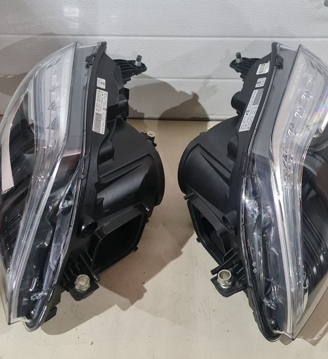 Far stanga dreapta ILS Mercedes GLK X204 W204 facelift 2012-2015