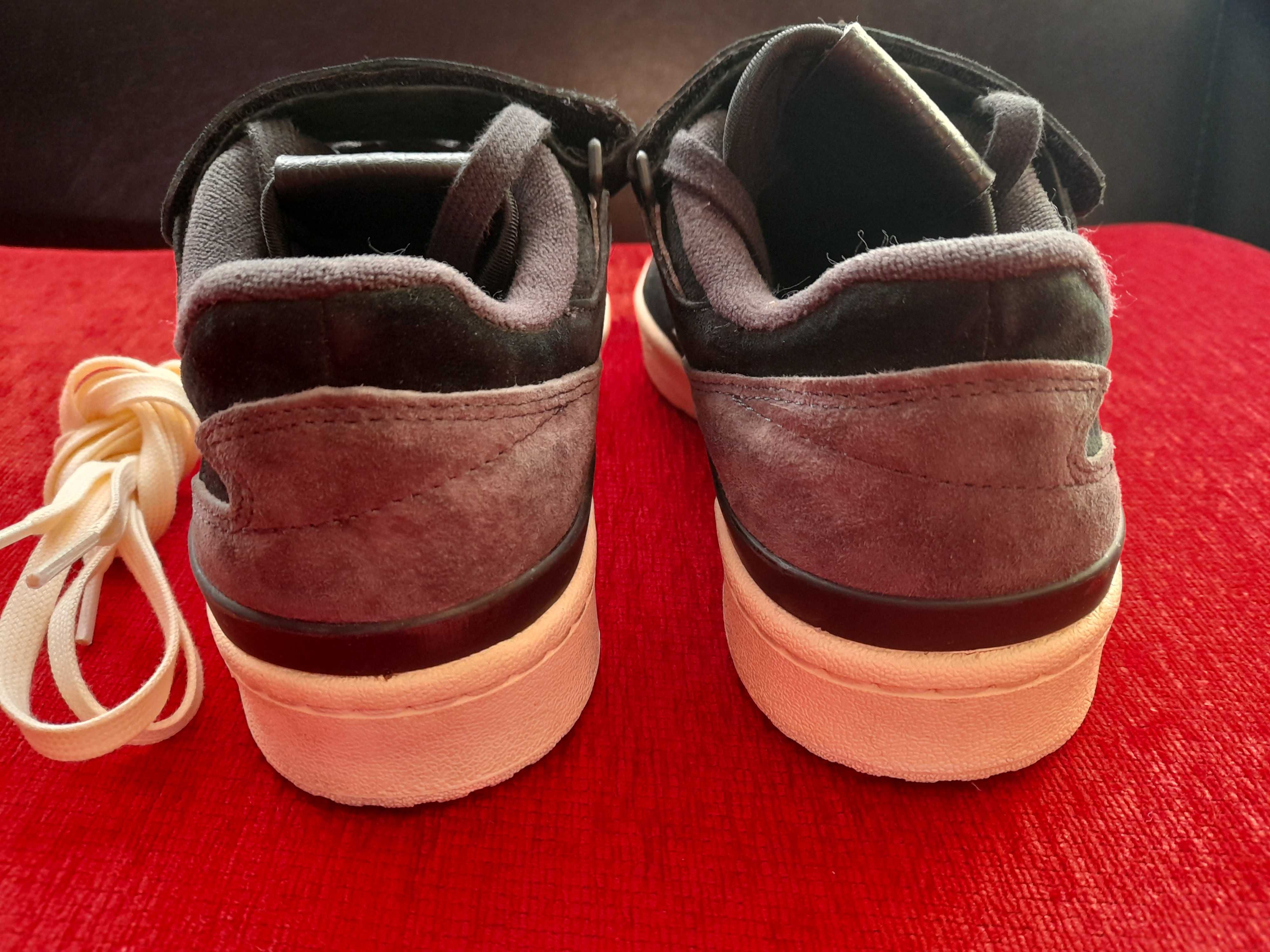 Кецове/маратонки adidas (адидас)