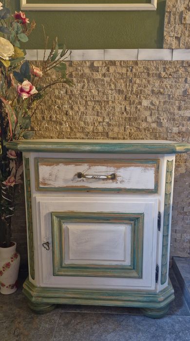 Dulap Vintage chic