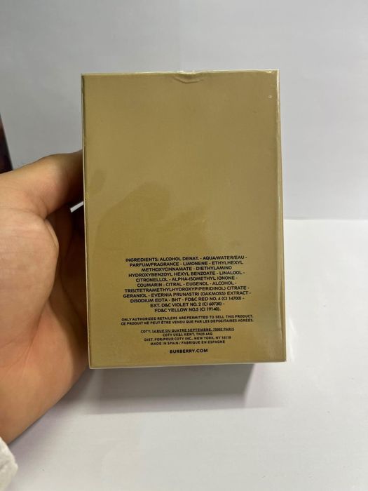 Парфюм Burberry Hero