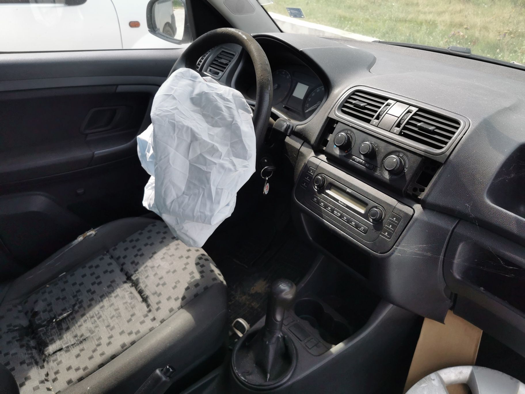 Skoda Praktik 1.4i на части
