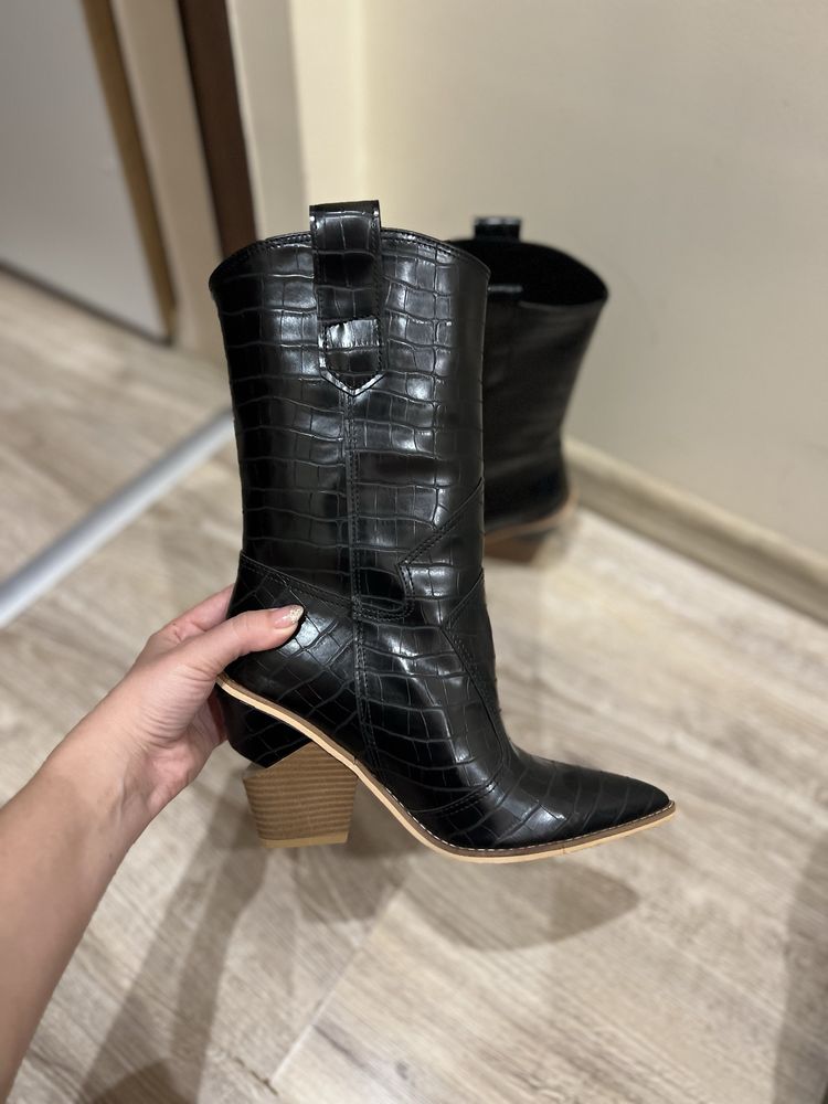 Ботуши боти Fendi