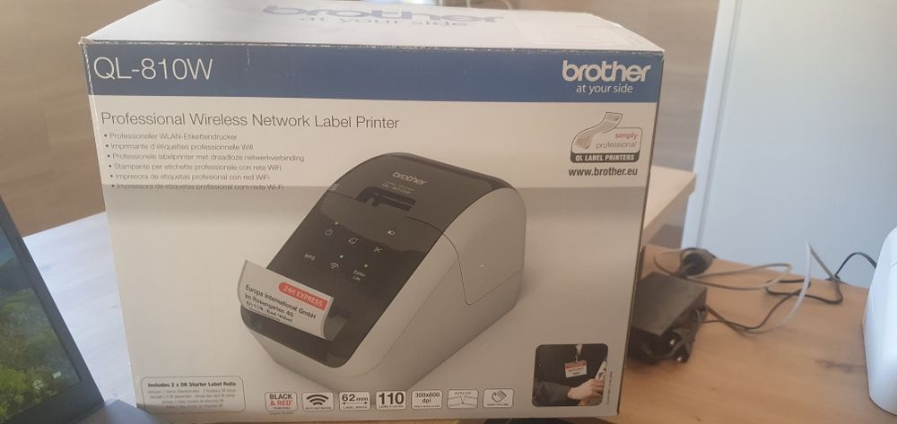 Vând imprimanta  brother noua