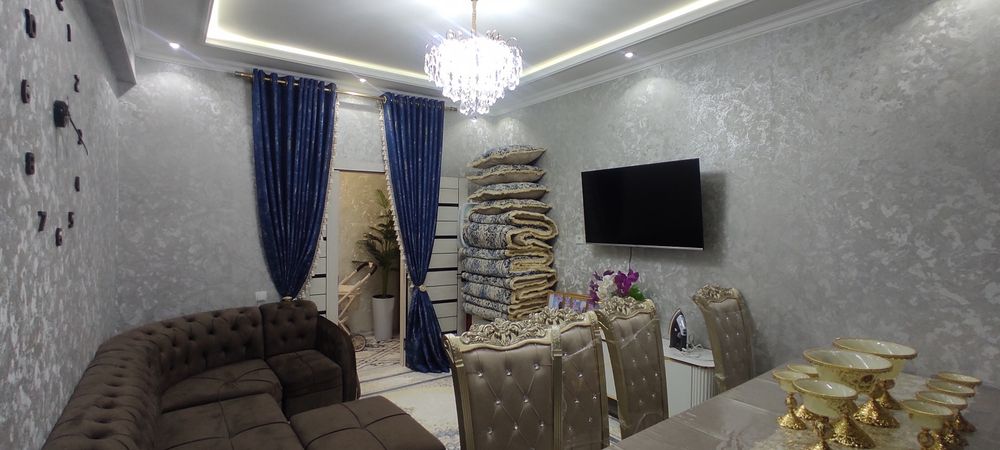 Ташкент область город Нурафшон  2 комнатная квартира