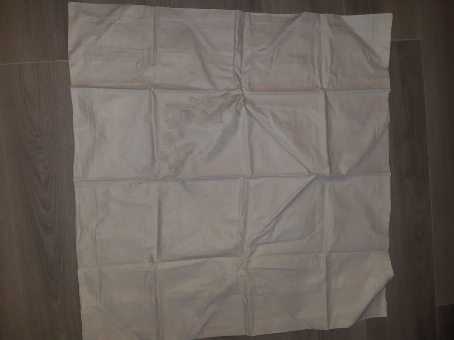 set lenjerie pat 160-200 cm bumbac, brodata