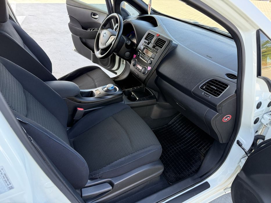 Nissan Leaf Full Electric