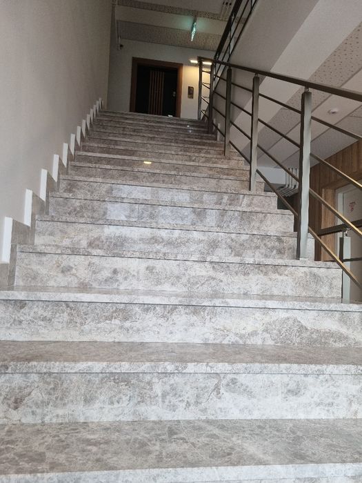 Curatenie scari de bloc | Firma de curatenie | Asociatii proprietari