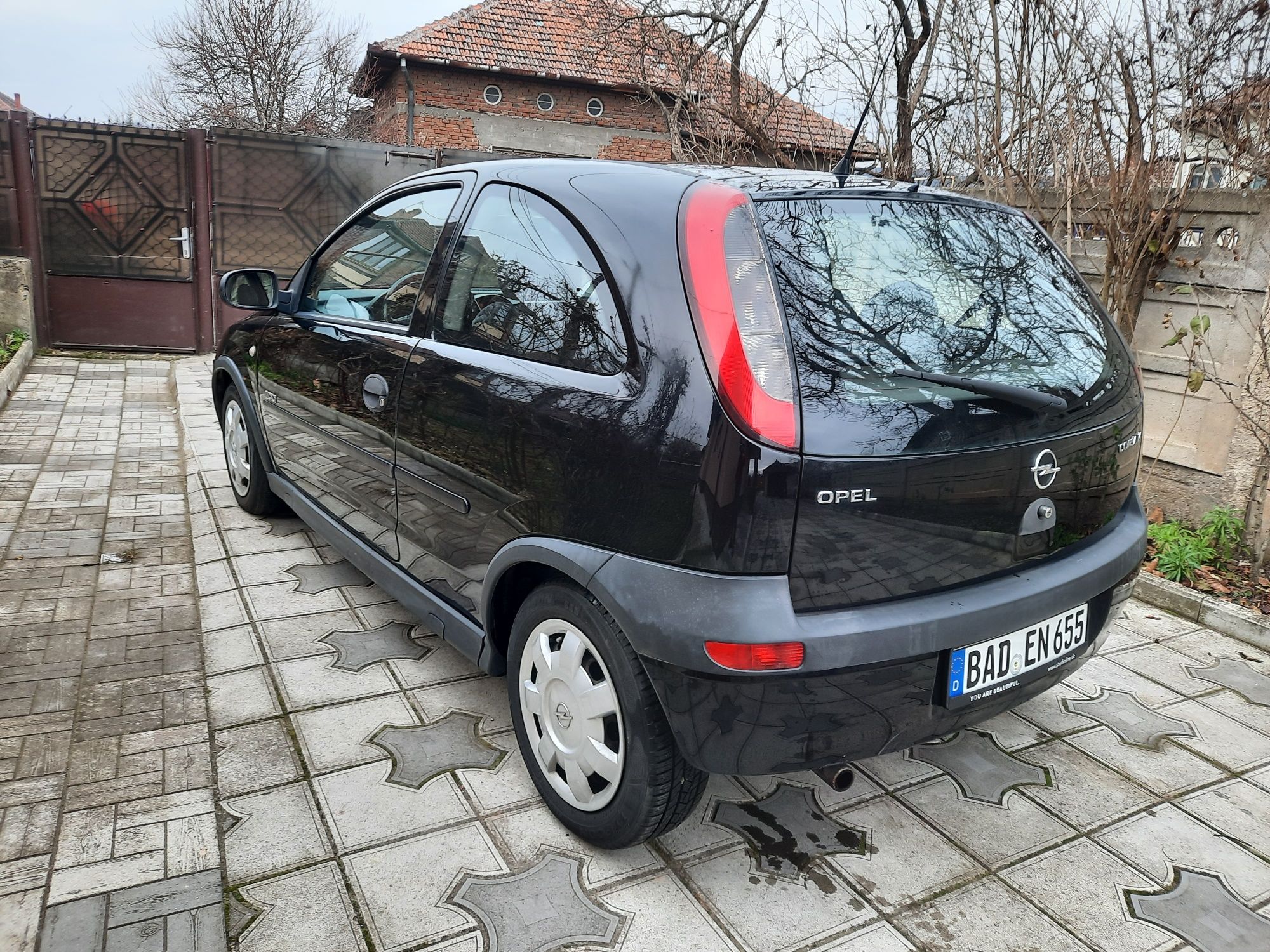 Opel Corsa C Elegance, 1.4 benzina, 90 CP
