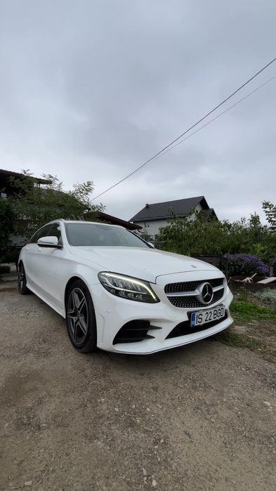 Mercedes-Benz C220 AMG Line