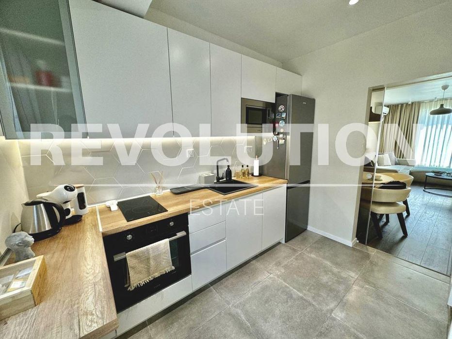 Двустаен апартамент в района на Гръзка махала!