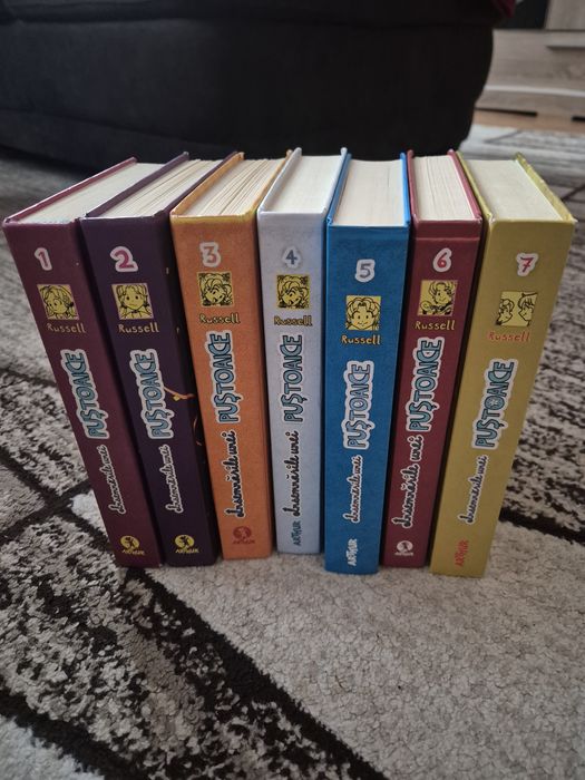 Carti fete "Însemnările unei puștoaice "