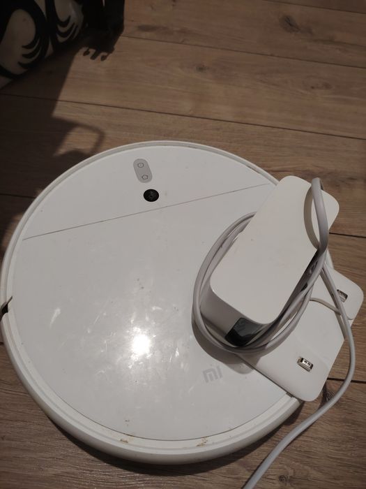 робот пылесоссссс