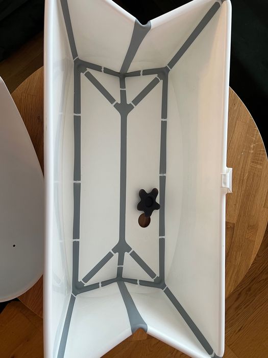 Stooke сгъваема бебешка вана с подложка за новородено