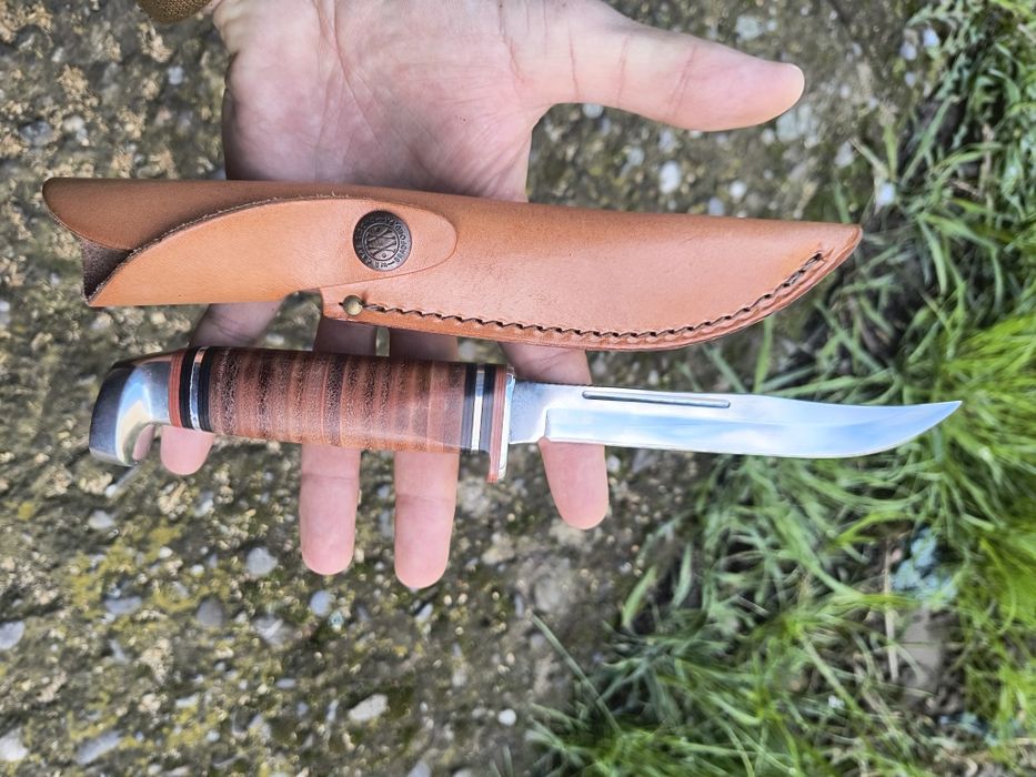 Cuțit Case Leather Hunter Knife Fixed Blade (316-5 SS)