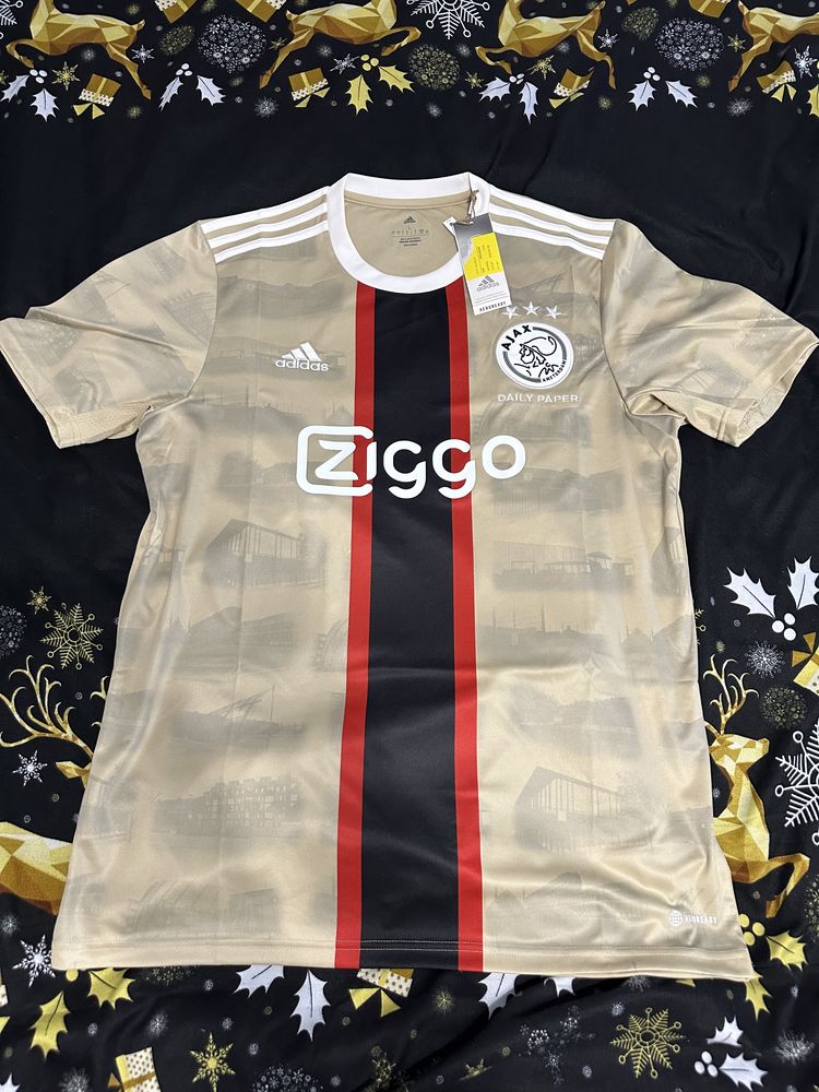 Tricouri / Bluze Adidas Fotbal ( Manchester , Ajax , Deutscher , Lyon)