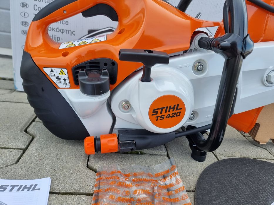 Drujbă  de taiat beton Stihl TS 420 Nou 2x discuri metal+ beton
TS 420