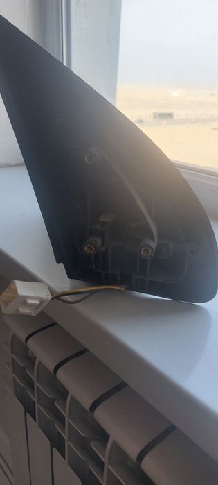 Зеркало на автомобиль бу  в хорошем состоянии