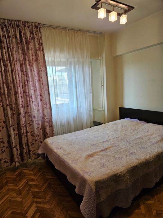 Apartament de inchiriat in Craiova centru chiar la Targul de Craciun