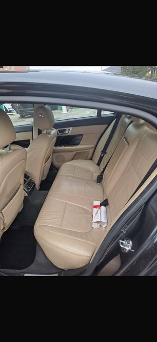 Vând Jaguar Xf facelift , an fabricație 2013 , cutie automată.