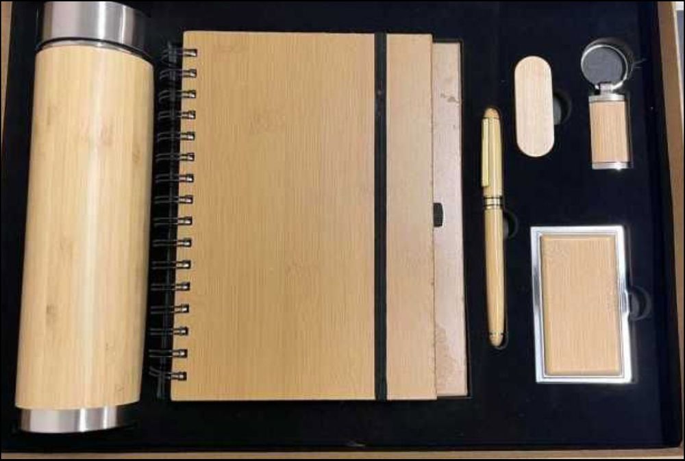 Sovgʼalar va mijozlar uchun sovg'alar Padarok biznes