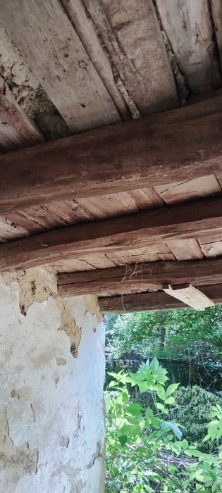 Къща с Трънска банкя