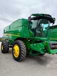 John Deere S 670 комбайн