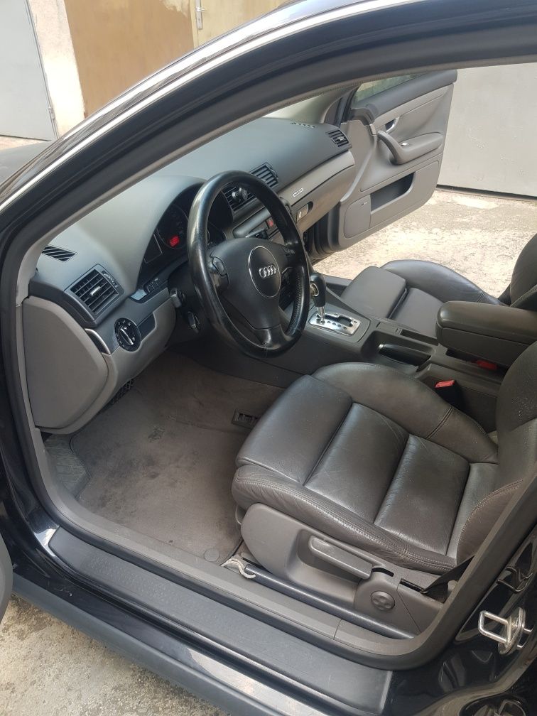 Audi A4 B6 3000 куб.