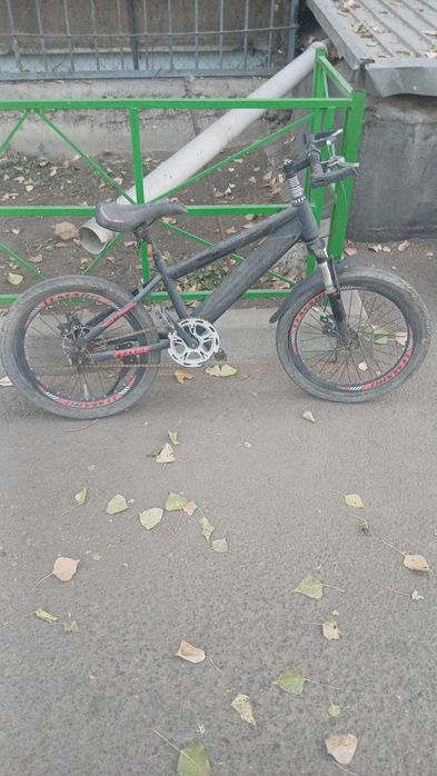 Продам  велосипед.срочнооо