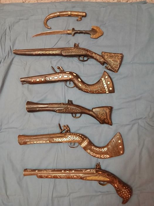 За механа  Кремъклийки каракулак нож ятаган щик сабя меч кремъклия