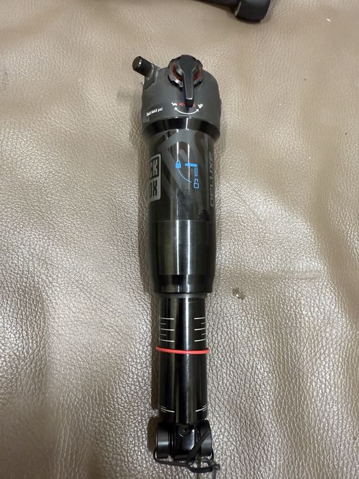 Rock Shox Deluxe Select+ 205x60 mm Trunion