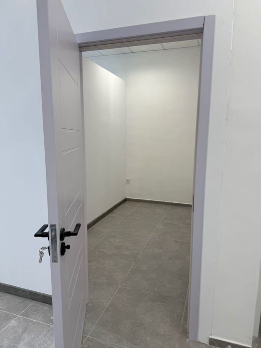 Помещение под наем в Дружба 2