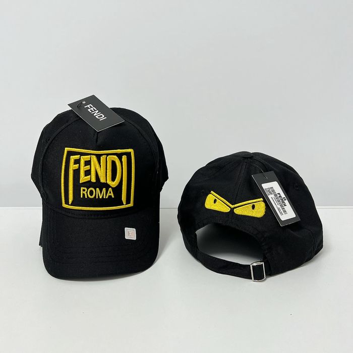 Sapca FENDI super calitate