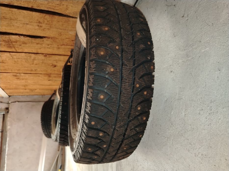 Продам новые шины марки "lassa"  в отличном состоянии,.