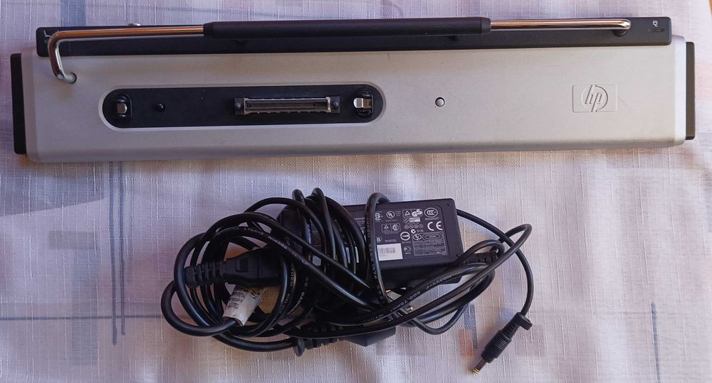 HP - Docking Station Докинг станция за лаптоп.