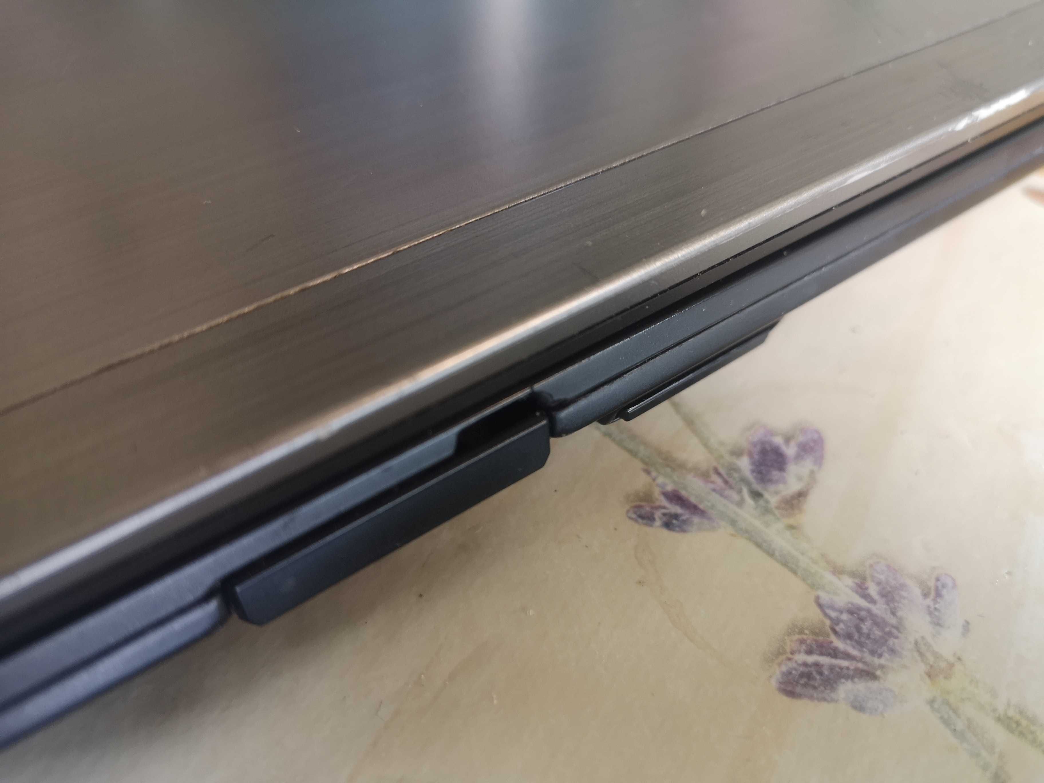 Лаптоп DELL Latitude e6410