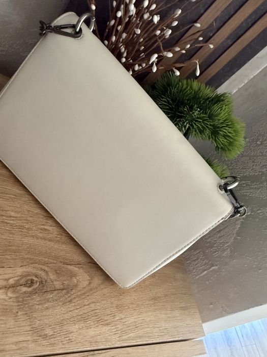 Оригинална чанта calven klein