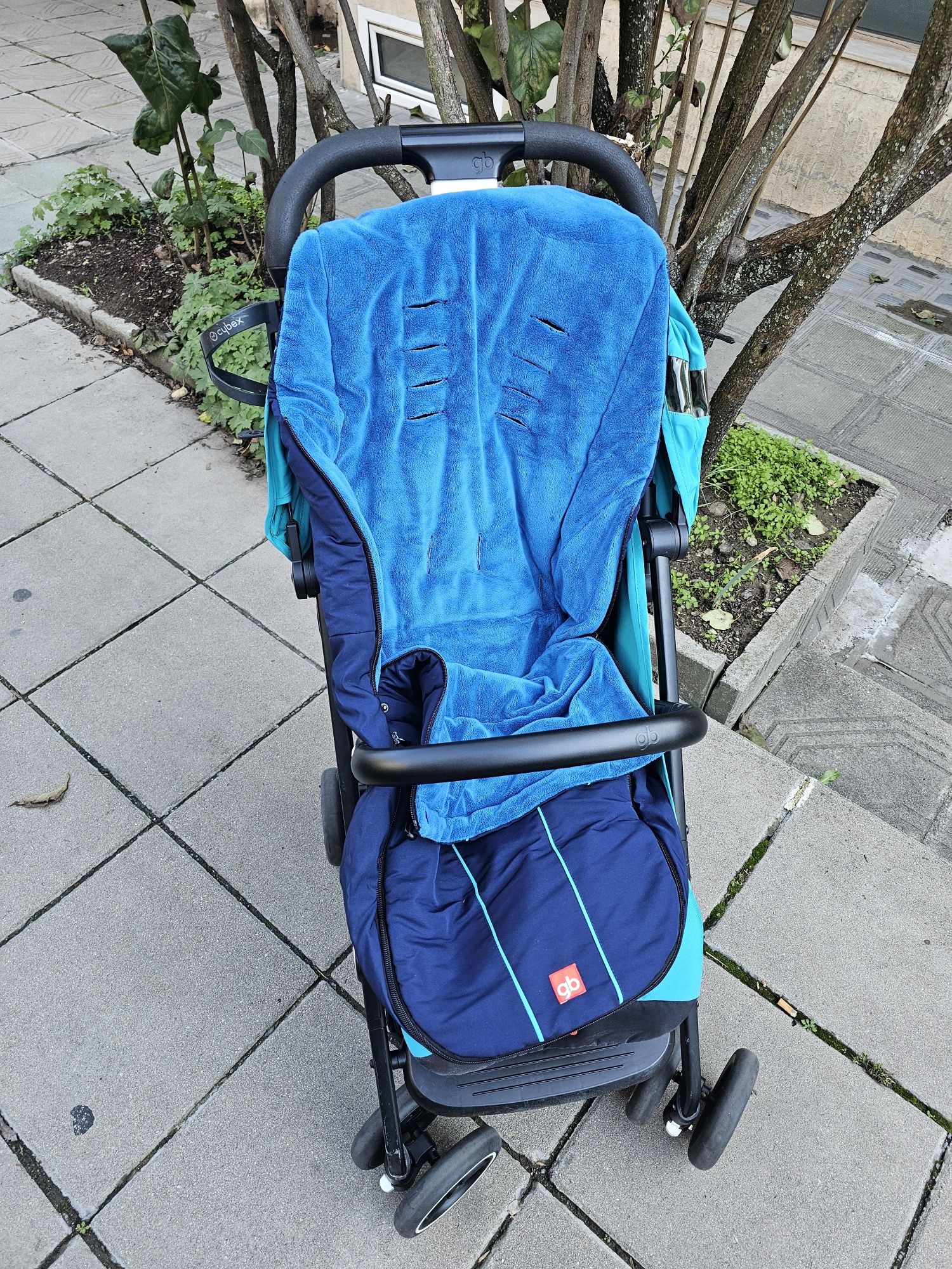 Бебешка количка GoodBaby GB Qbit+ с кош за новородено. Използвана.