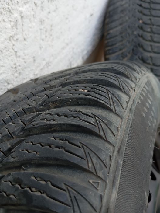 Гуми с джанти 15-ки