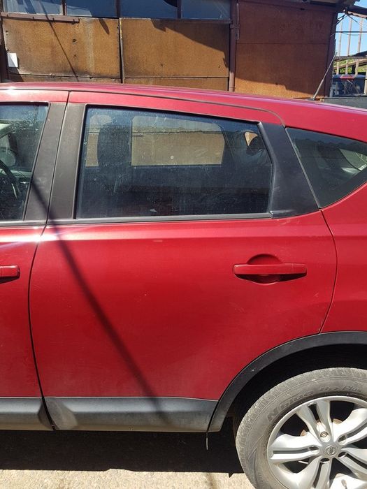 Usa Stanga Spate Nissan Qashqai Facelift 2010 - 2013 SUV 4 Usi Rosu (542)