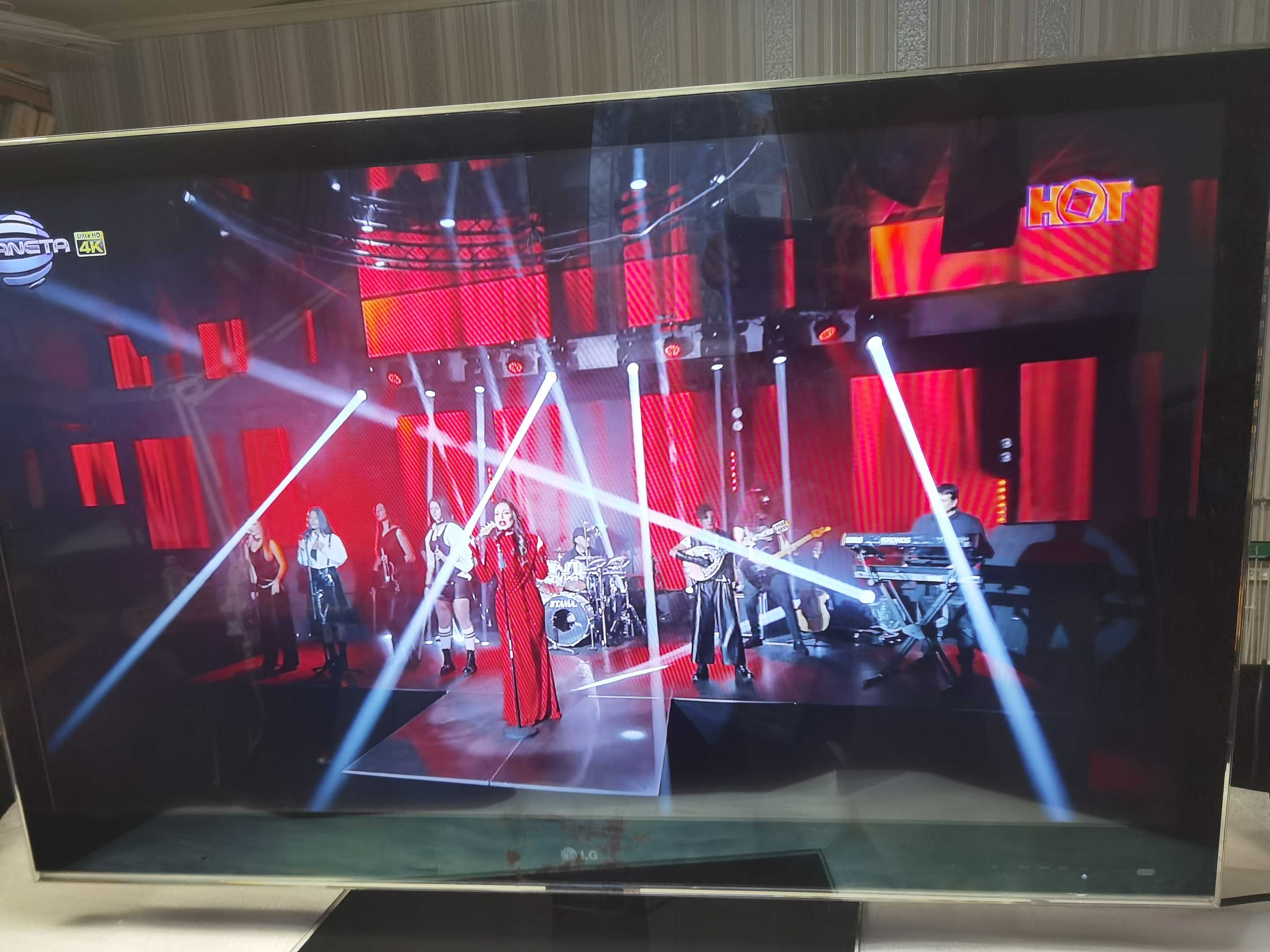 Продавам SMART ТВ LG 47" 47LG8500
