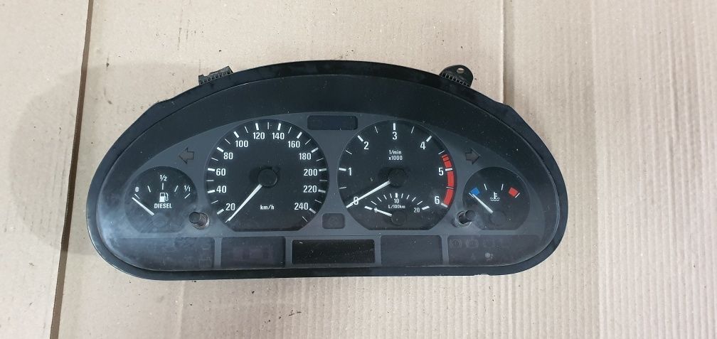 Ceasuri bord bmw seria 3 e46 320d diesel