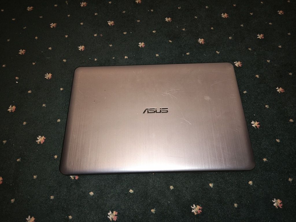 Laptop hp asus ieftin