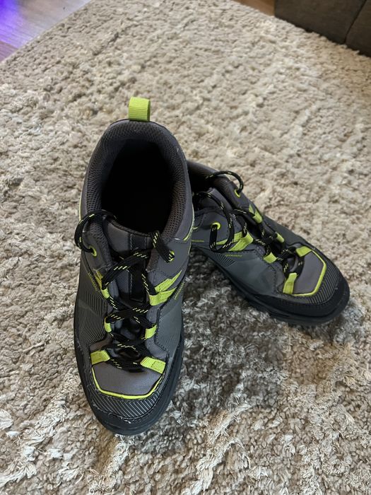 Ghete impermeabile drumetie Decathlon