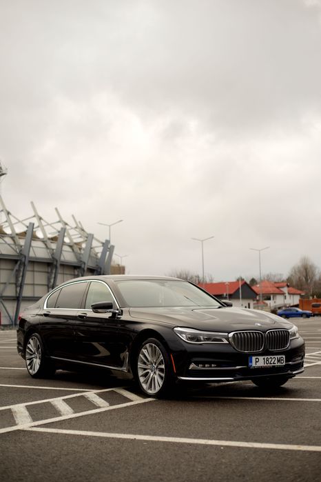 Schimb cu miniexcavator BMW 750LI XDRIVE 2017