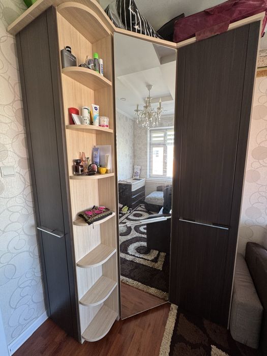 Срочно продается шифоньер