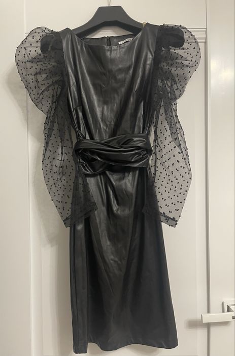 Женские платья