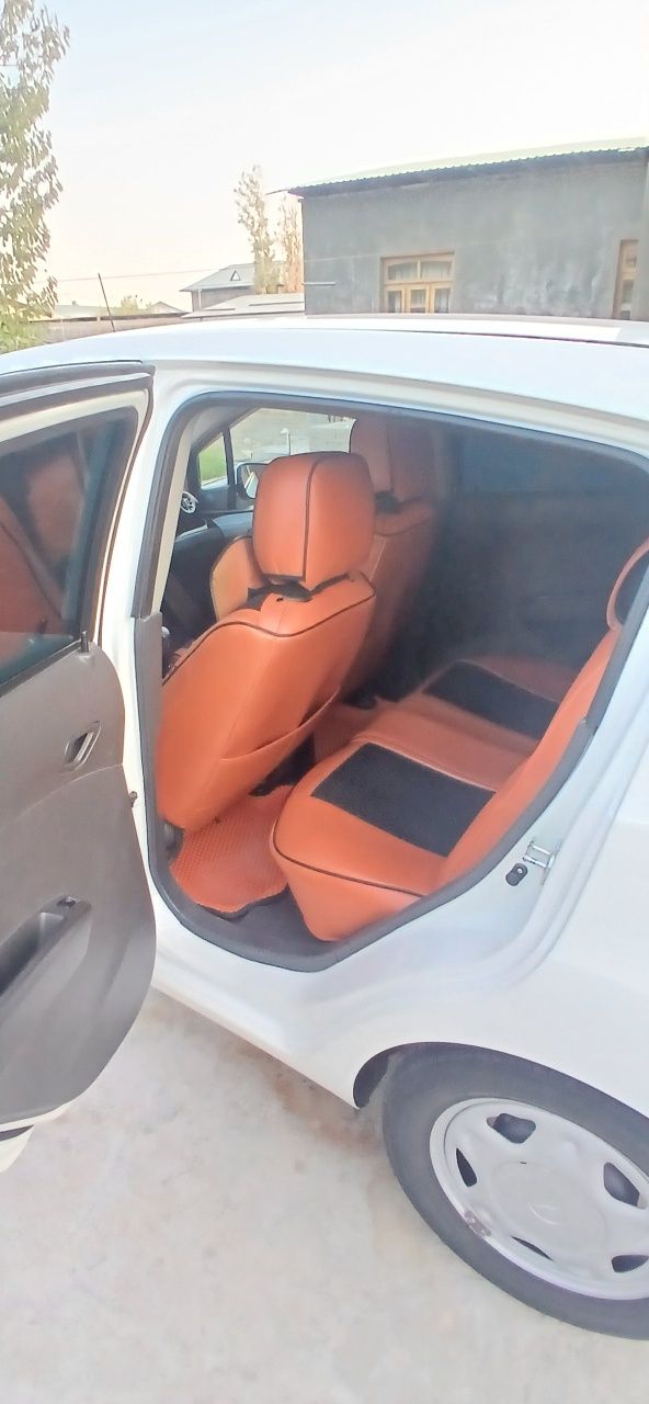 Spark 2022 yil 7.800$