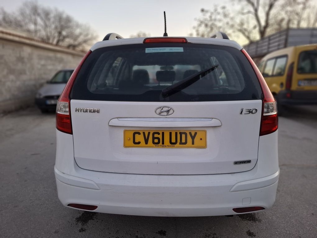 Hyundai i30 2011 На части