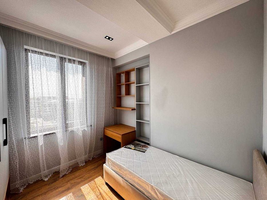 4х комнатная квартира на 7 этаже 80кв/м, в Самарканде