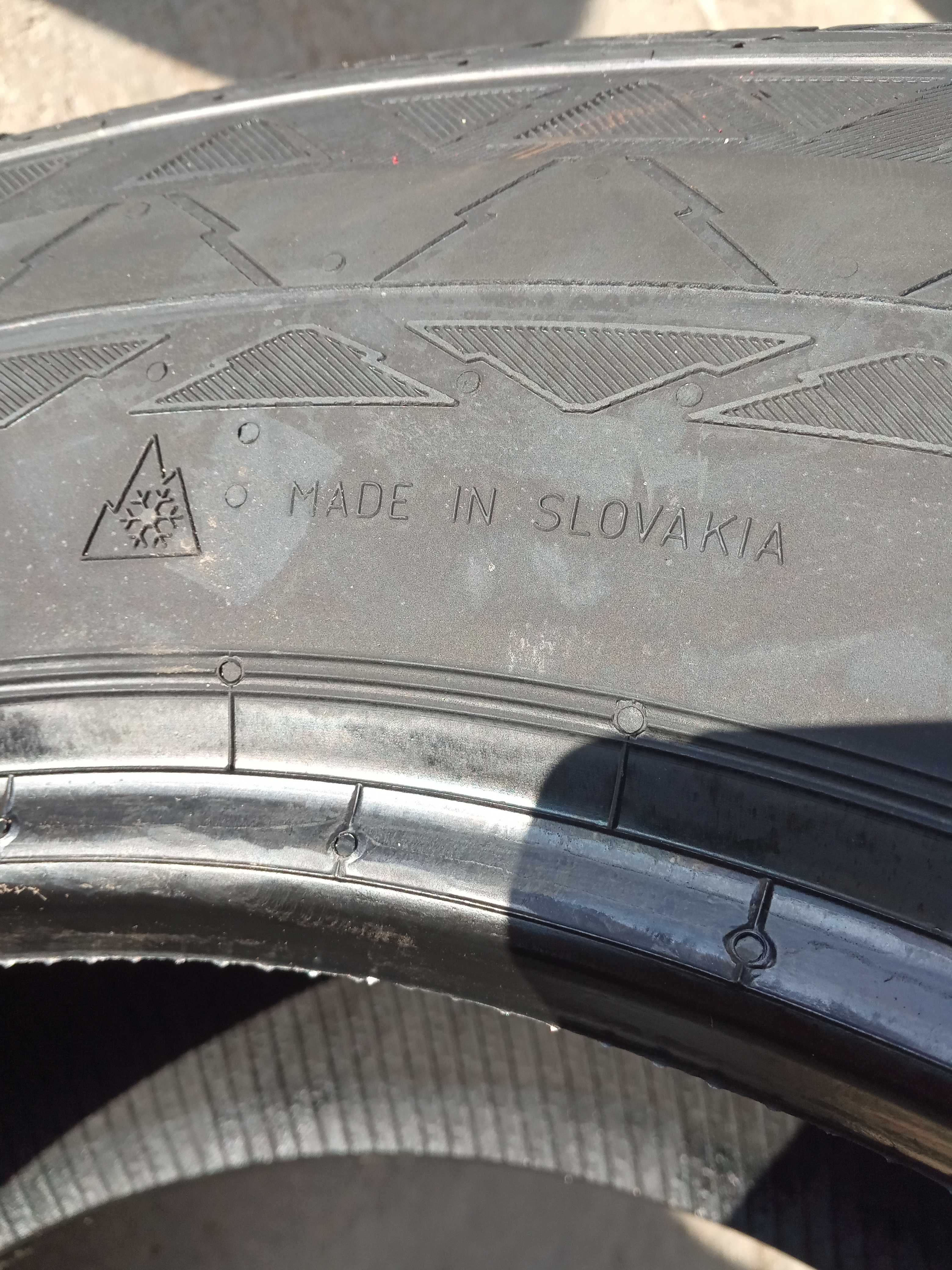 Нови 235/65R16C Continental VancoWinter2 118R 10PR DOT4524 330лв.С ДДС